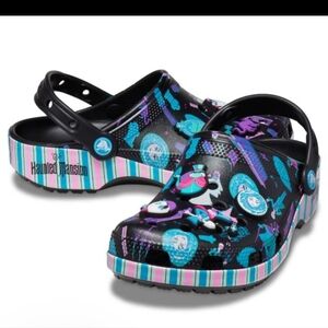 Disney Haunted Mansion Crocs. M7/W9. NWT.